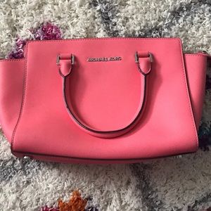 Michael kors handbag